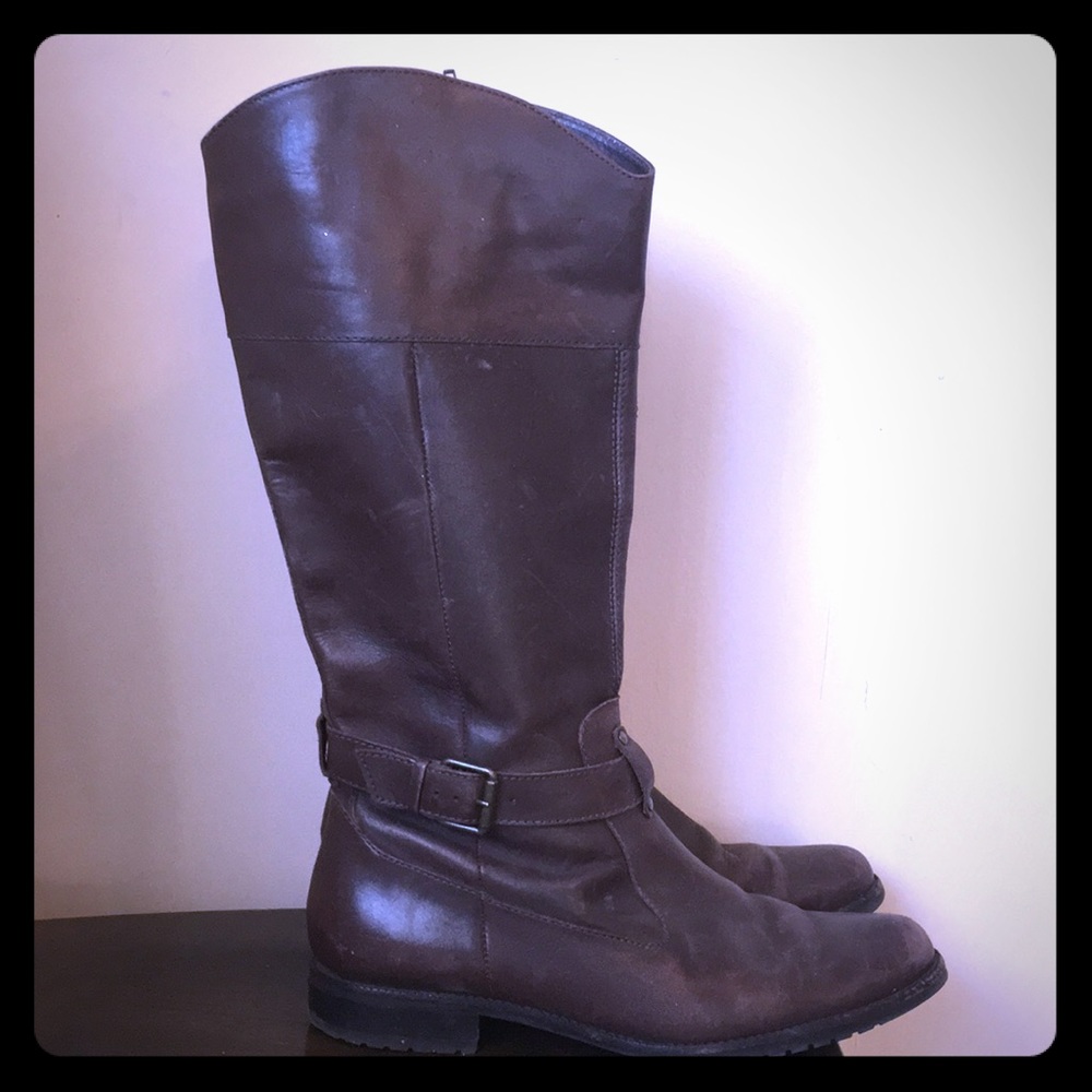 Brown Llbean boots